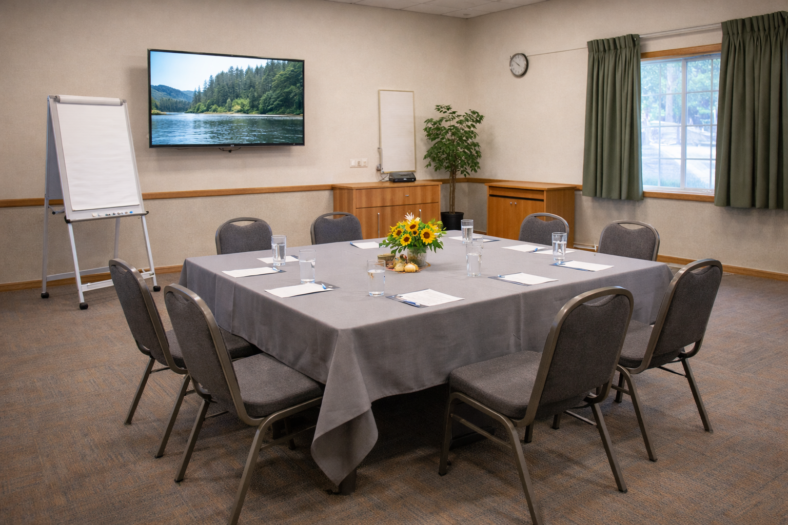 Meeting room rental space